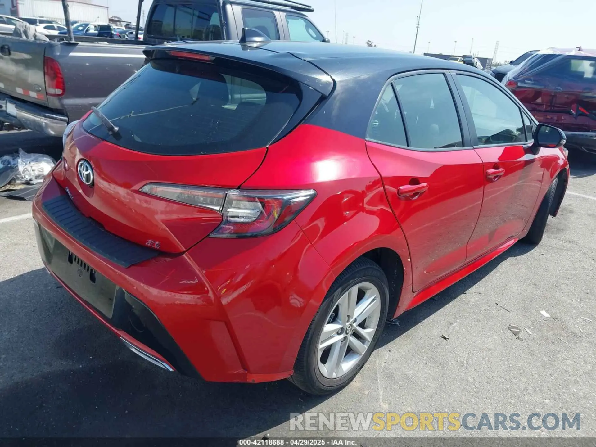 4 Photograph of a damaged car JTND4MBEXM3127618 TOYOTA COROLLA 2021
