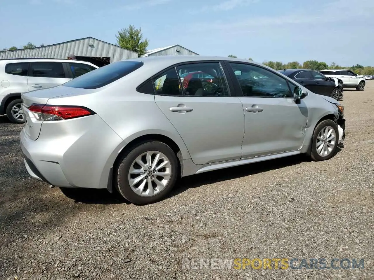 3 Photograph of a damaged car 5YFBPMBE0NP293366 TOYOTA COROLLA 2022