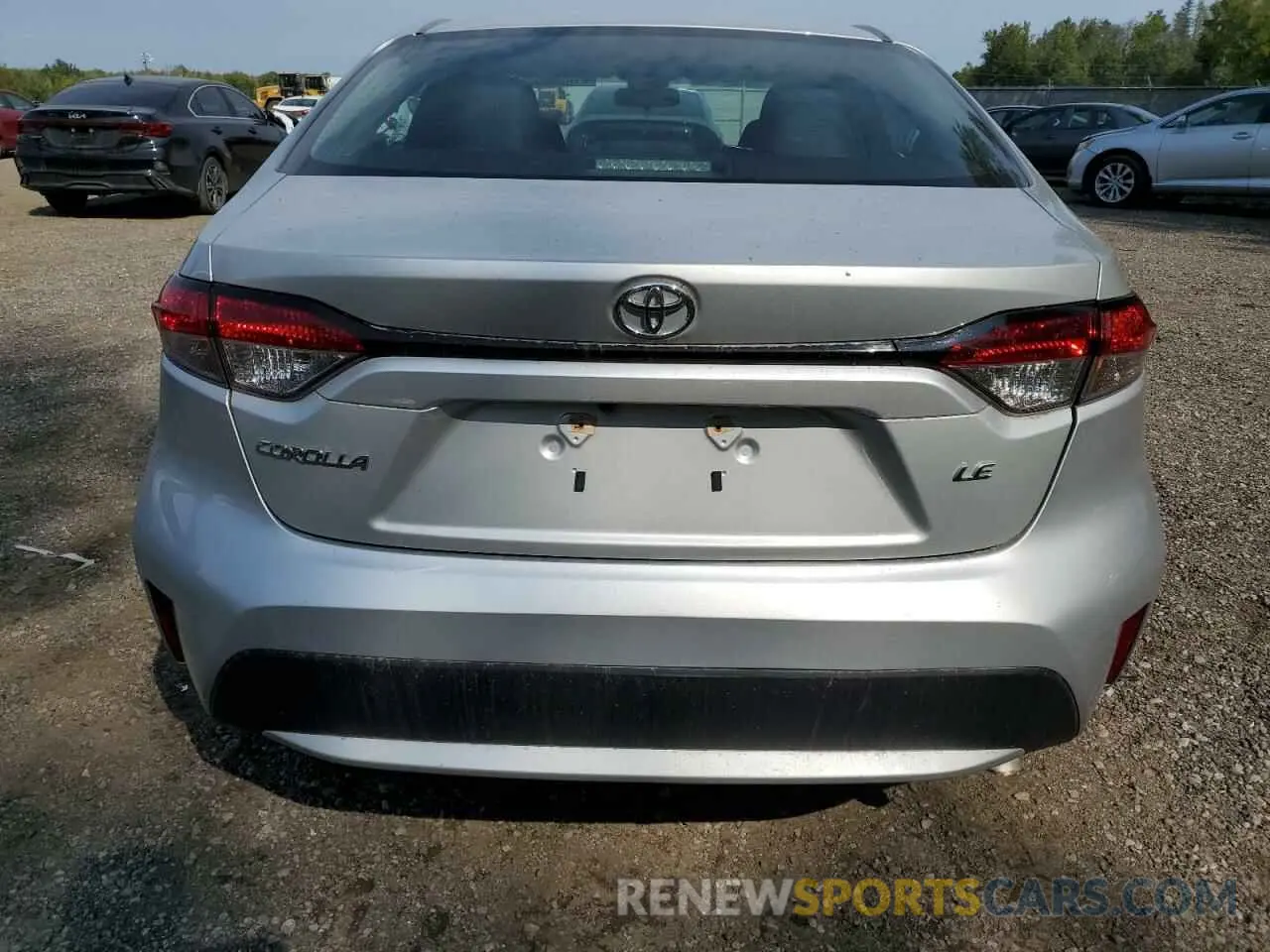 6 Photograph of a damaged car 5YFBPMBE0NP293366 TOYOTA COROLLA 2022