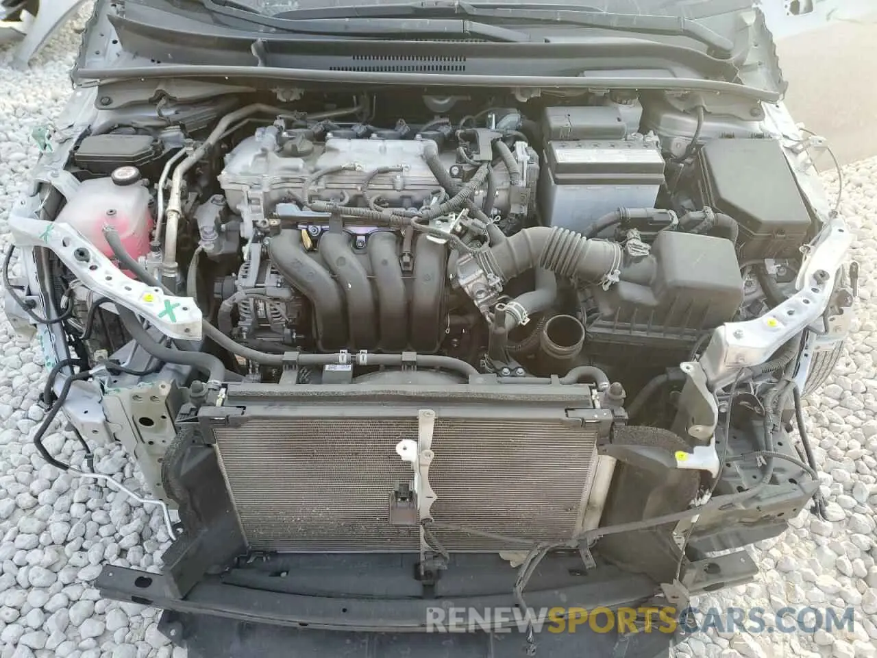 11 Photograph of a damaged car 5YFDPMAE0NP322021 TOYOTA COROLLA 2022