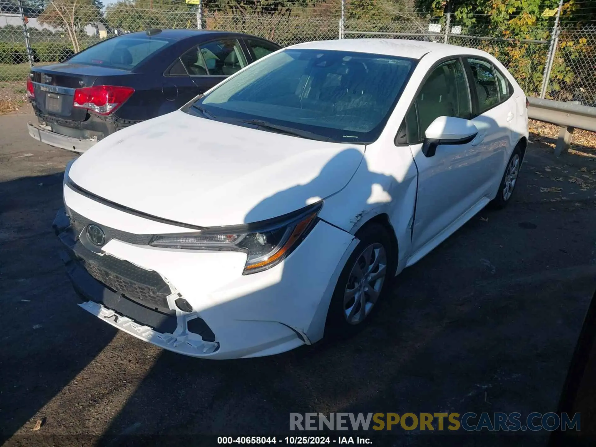 2 Photograph of a damaged car 5YFEPMAE0NP275531 TOYOTA COROLLA 2022