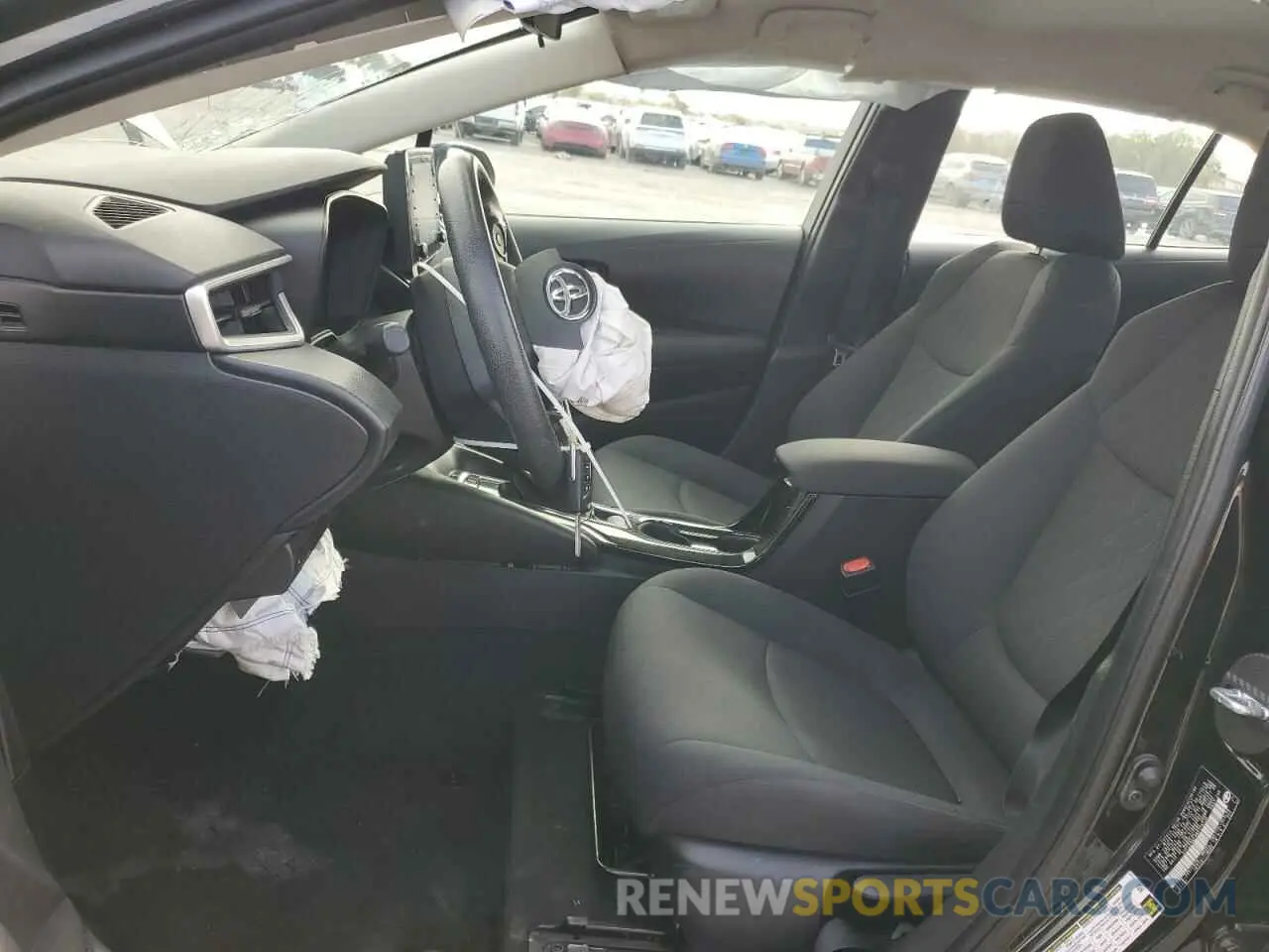 7 Photograph of a damaged car 5YFEPMAE0NP276730 TOYOTA COROLLA 2022