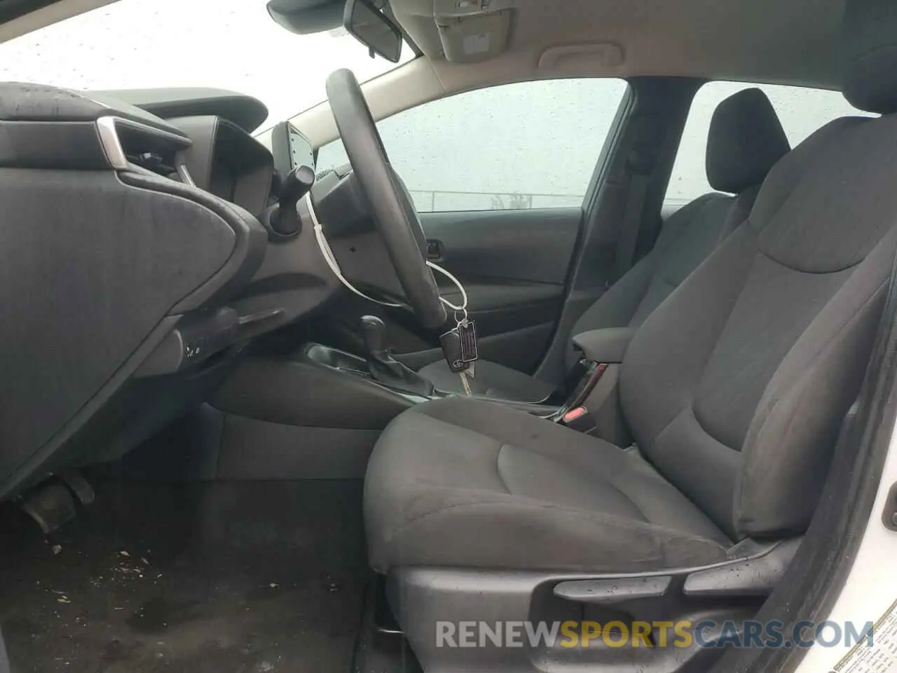 7 Photograph of a damaged car 5YFEPMAE0NP280325 TOYOTA COROLLA 2022