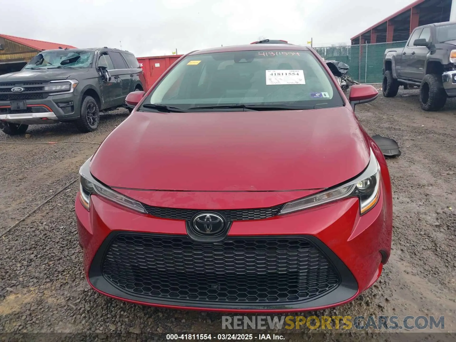 13 Photograph of a damaged car 5YFEPMAE0NP282916 TOYOTA COROLLA 2022