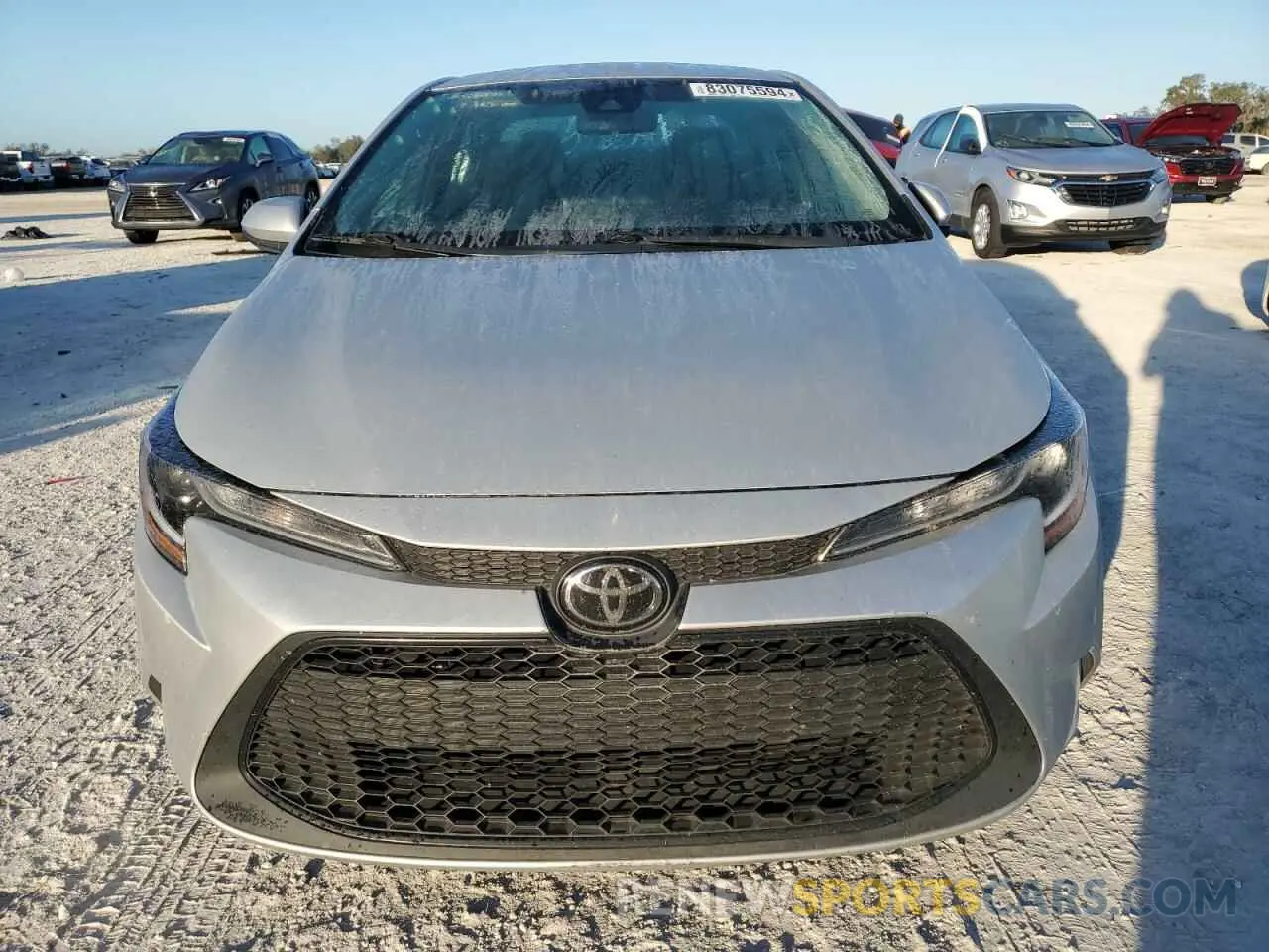 5 Photograph of a damaged car 5YFEPMAE0NP286383 TOYOTA COROLLA 2022
