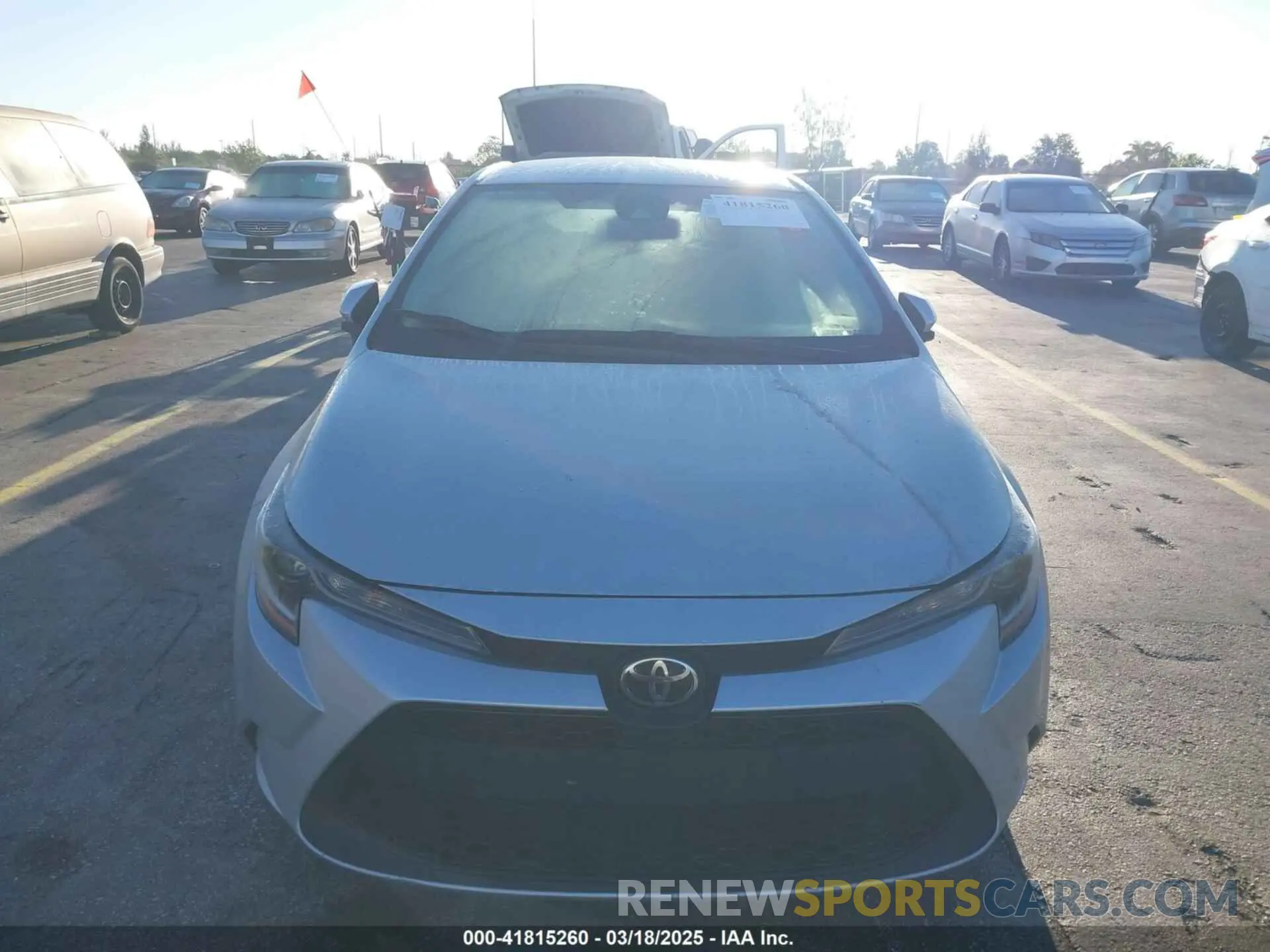 12 Photograph of a damaged car 5YFEPMAE0NP295181 TOYOTA COROLLA 2022