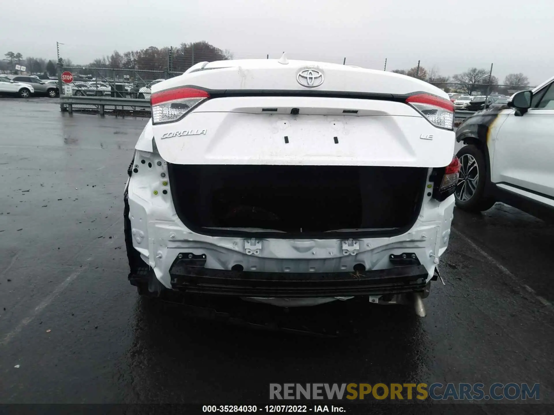 6 Photograph of a damaged car 5YFEPMAE0NP314229 TOYOTA COROLLA 2022