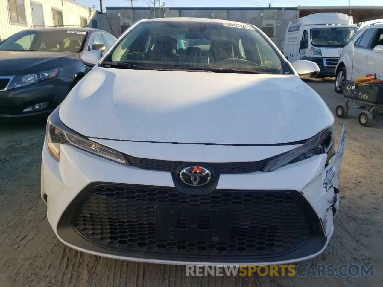 5 Photograph of a damaged car 5YFEPMAE0NP329412 TOYOTA COROLLA 2022