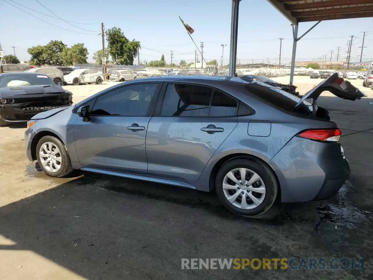 2 Photograph of a damaged car 5YFEPMAE0NP330933 TOYOTA COROLLA 2022