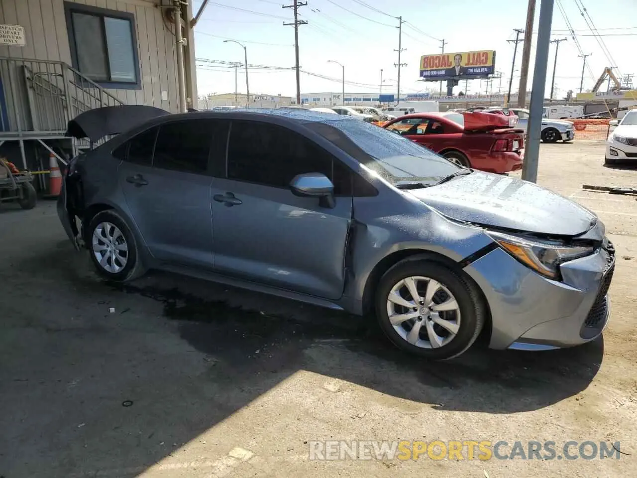 4 Photograph of a damaged car 5YFEPMAE0NP330933 TOYOTA COROLLA 2022