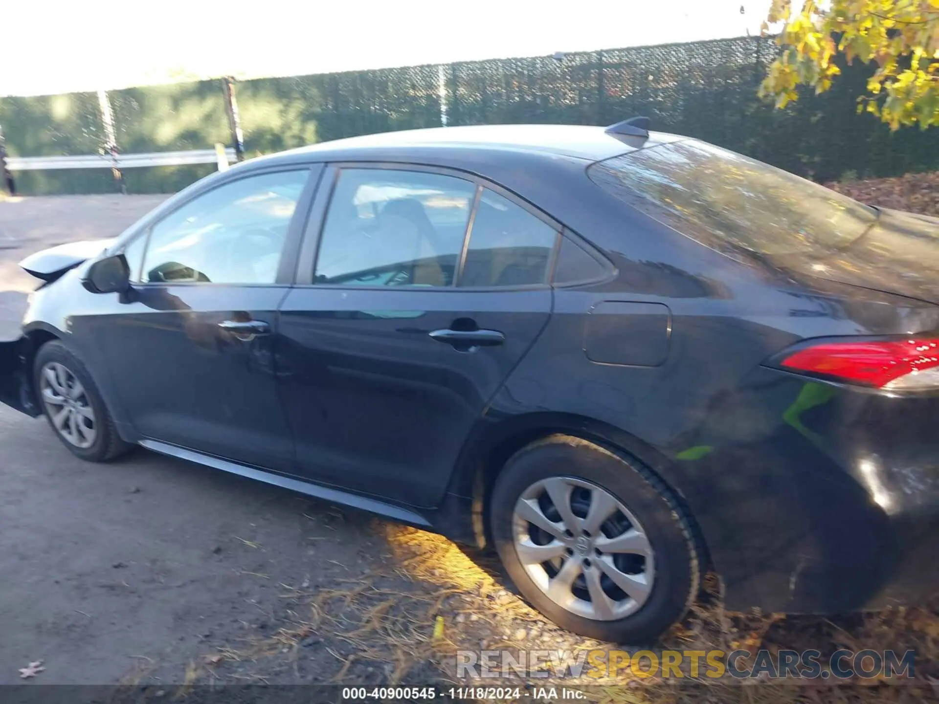 14 Фотография поврежденного автомобиля 5YFEPMAE0NP332584 TOYOTA COROLLA 2022