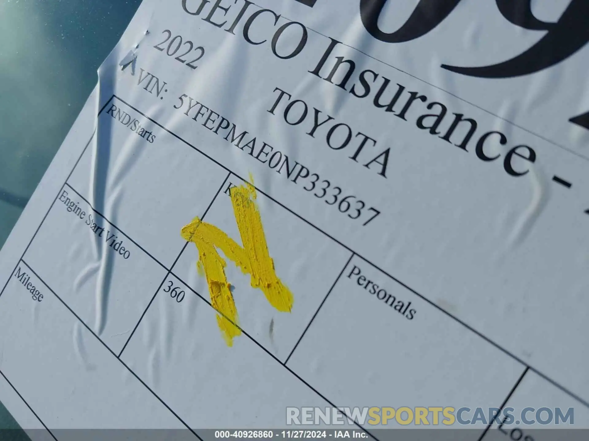 11 Photograph of a damaged car 5YFEPMAE0NP333637 TOYOTA COROLLA 2022