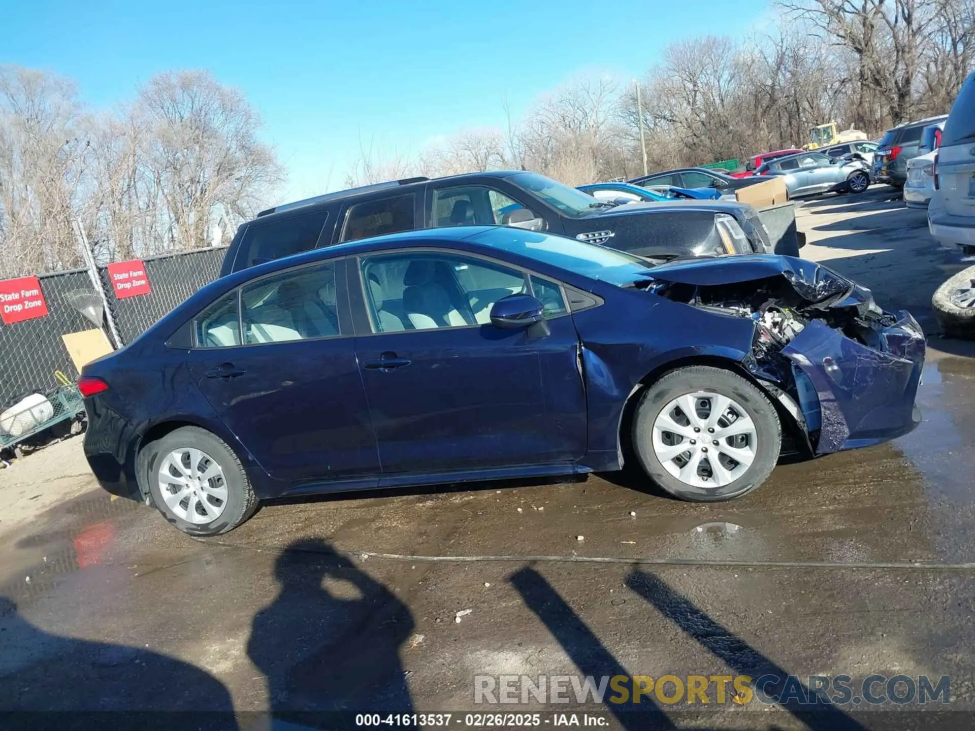 13 Фотография поврежденного автомобиля 5YFEPMAE0NP348056 TOYOTA COROLLA 2022