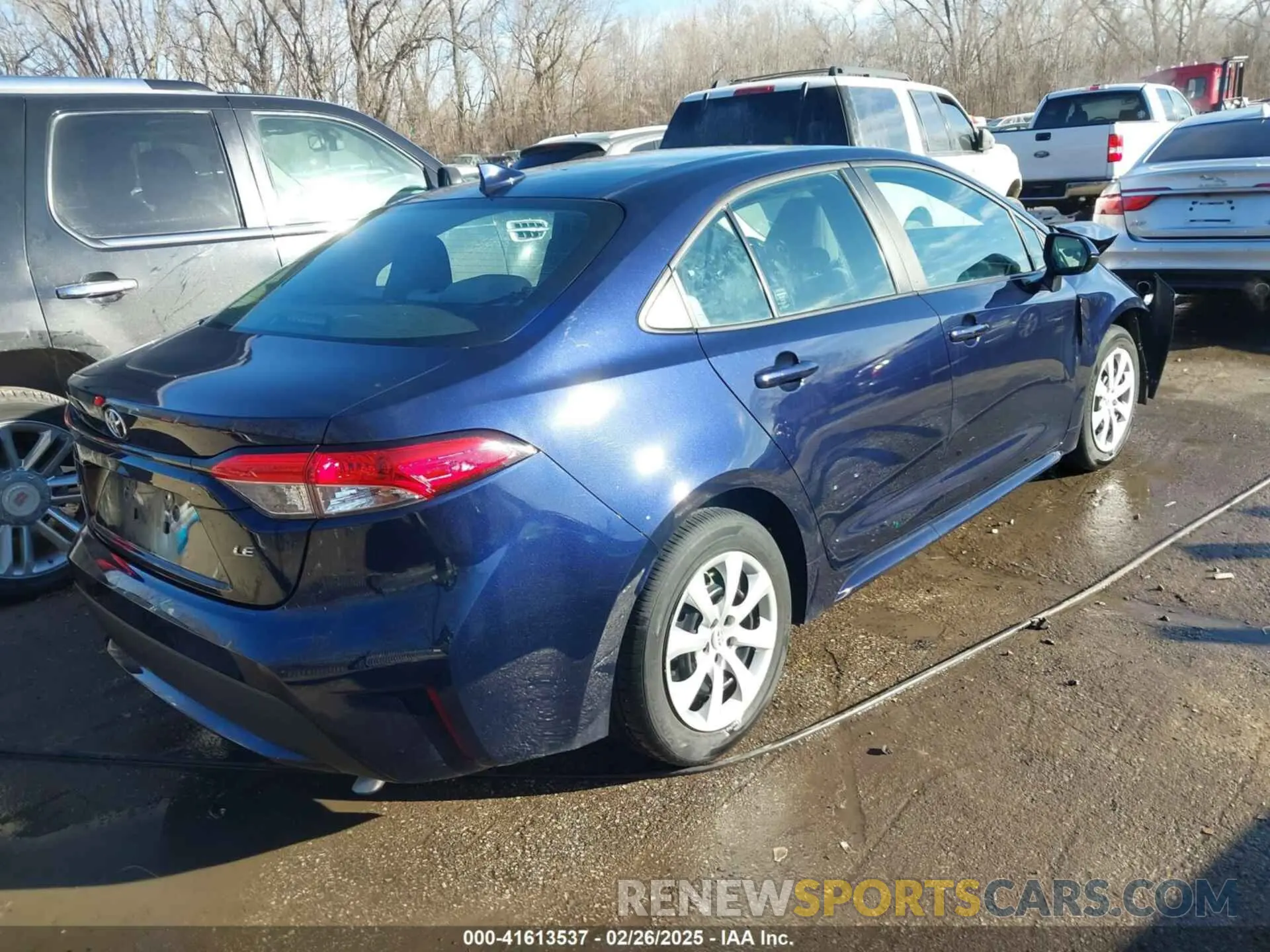 4 Фотография поврежденного автомобиля 5YFEPMAE0NP348056 TOYOTA COROLLA 2022