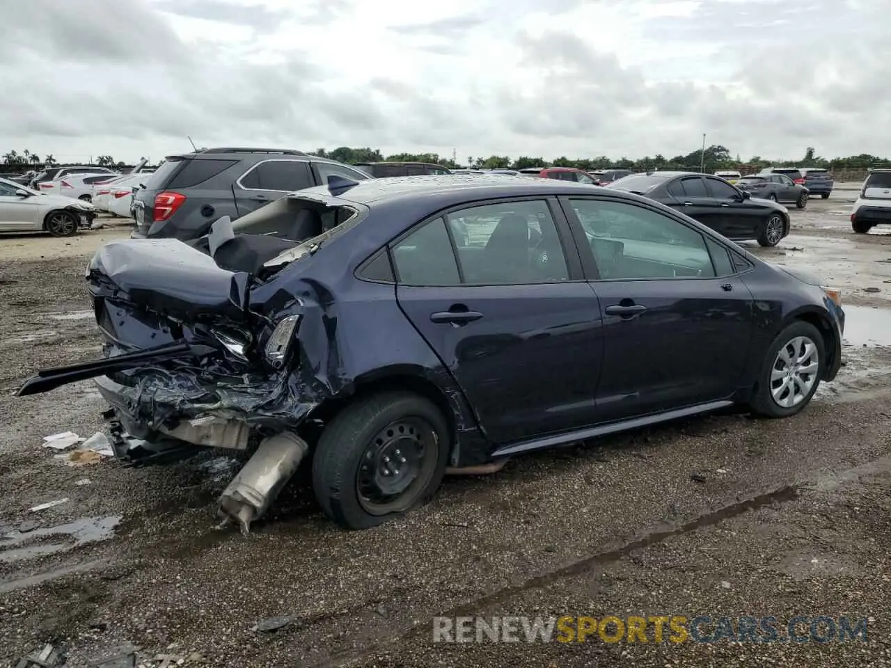 3 Photograph of a damaged car 5YFEPMAE0NP358389 TOYOTA COROLLA 2022