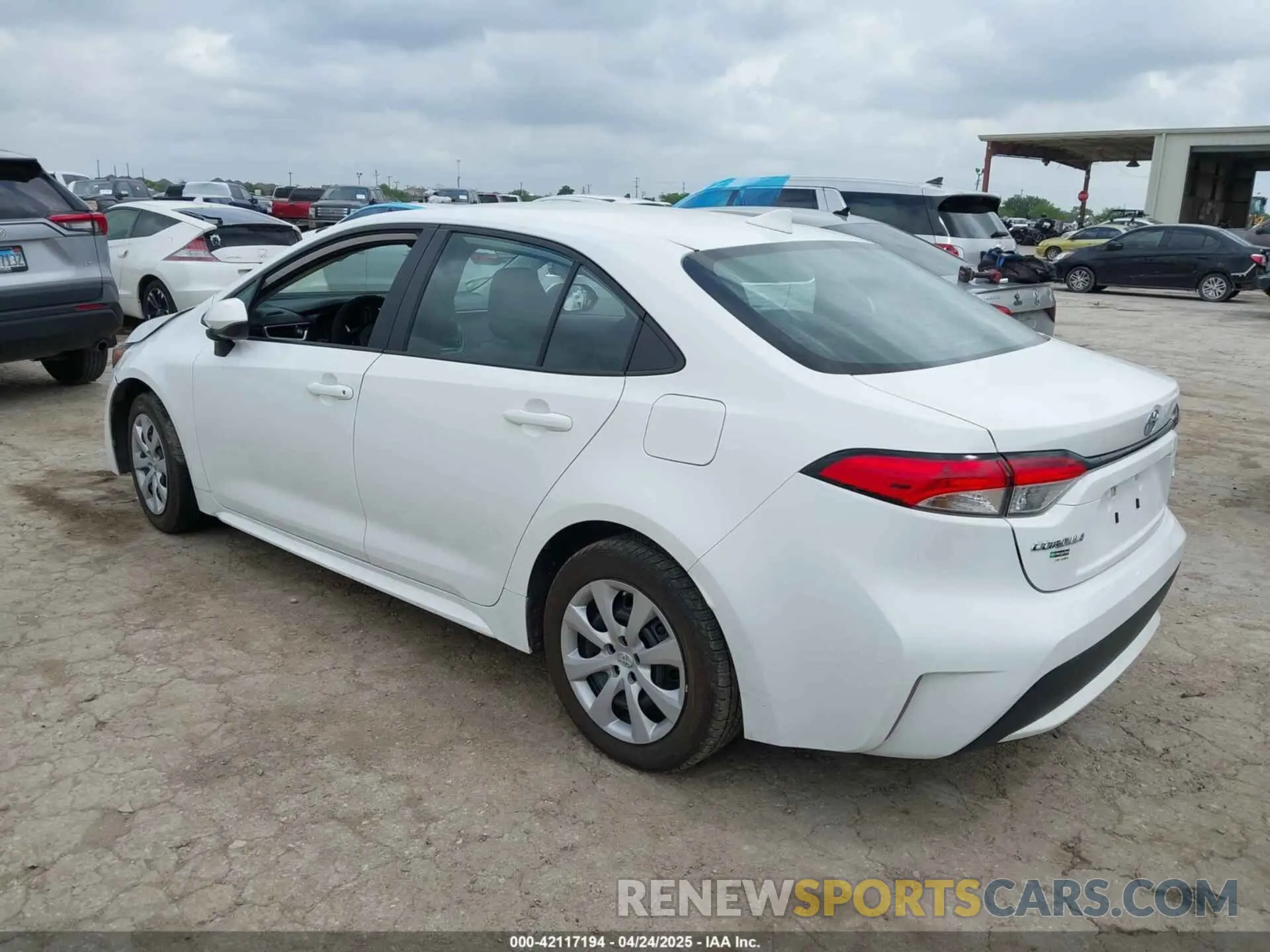3 Фотография поврежденного автомобиля 5YFEPMAE0NP367562 TOYOTA COROLLA 2022