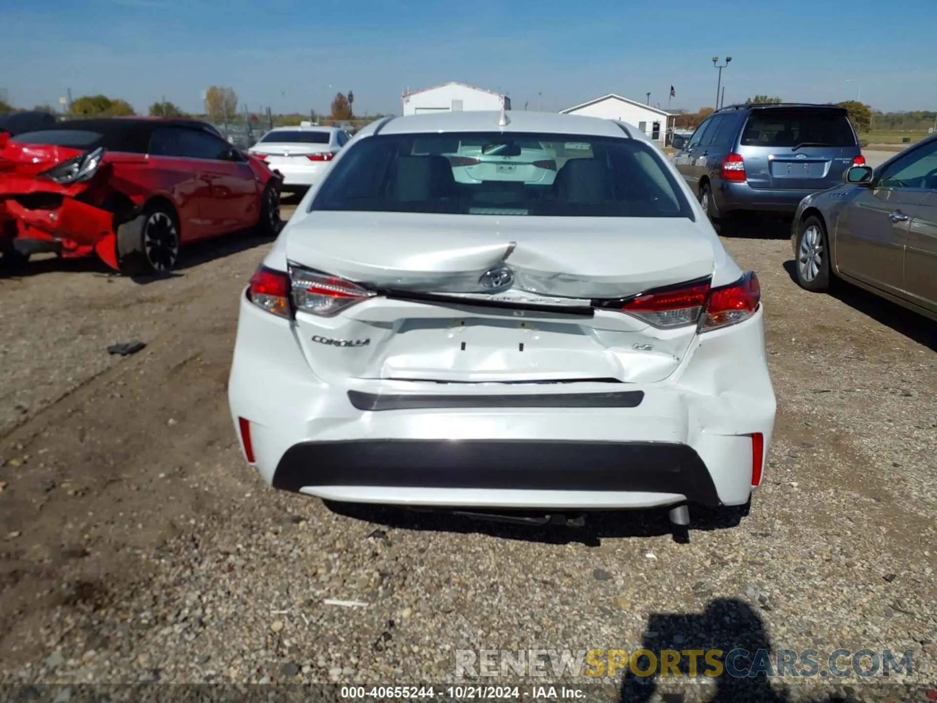 16 Photograph of a damaged car 5YFEPMAE0NP375211 TOYOTA COROLLA 2022