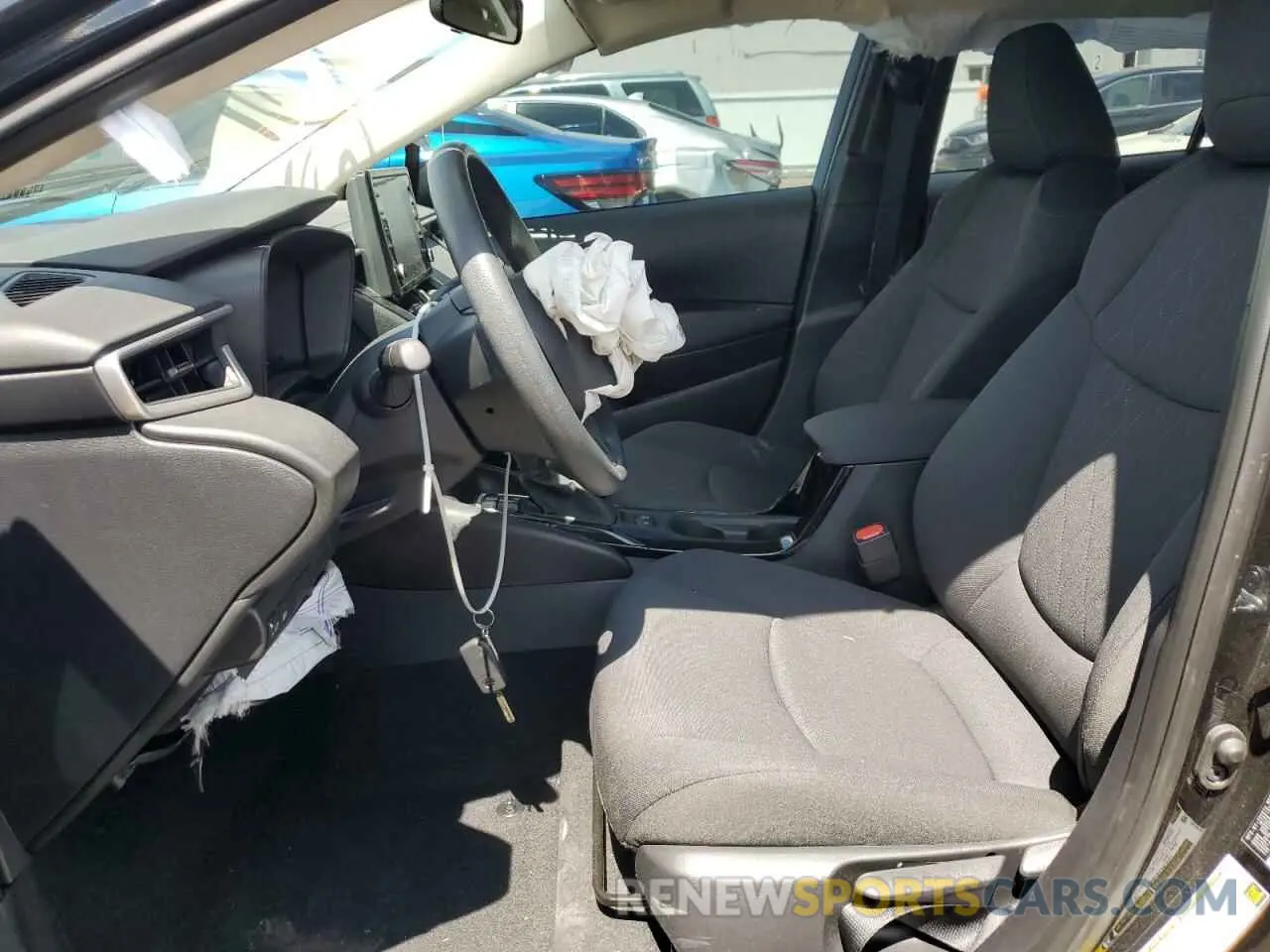 7 Photograph of a damaged car 5YFEPMAE0NP388427 TOYOTA COROLLA 2022