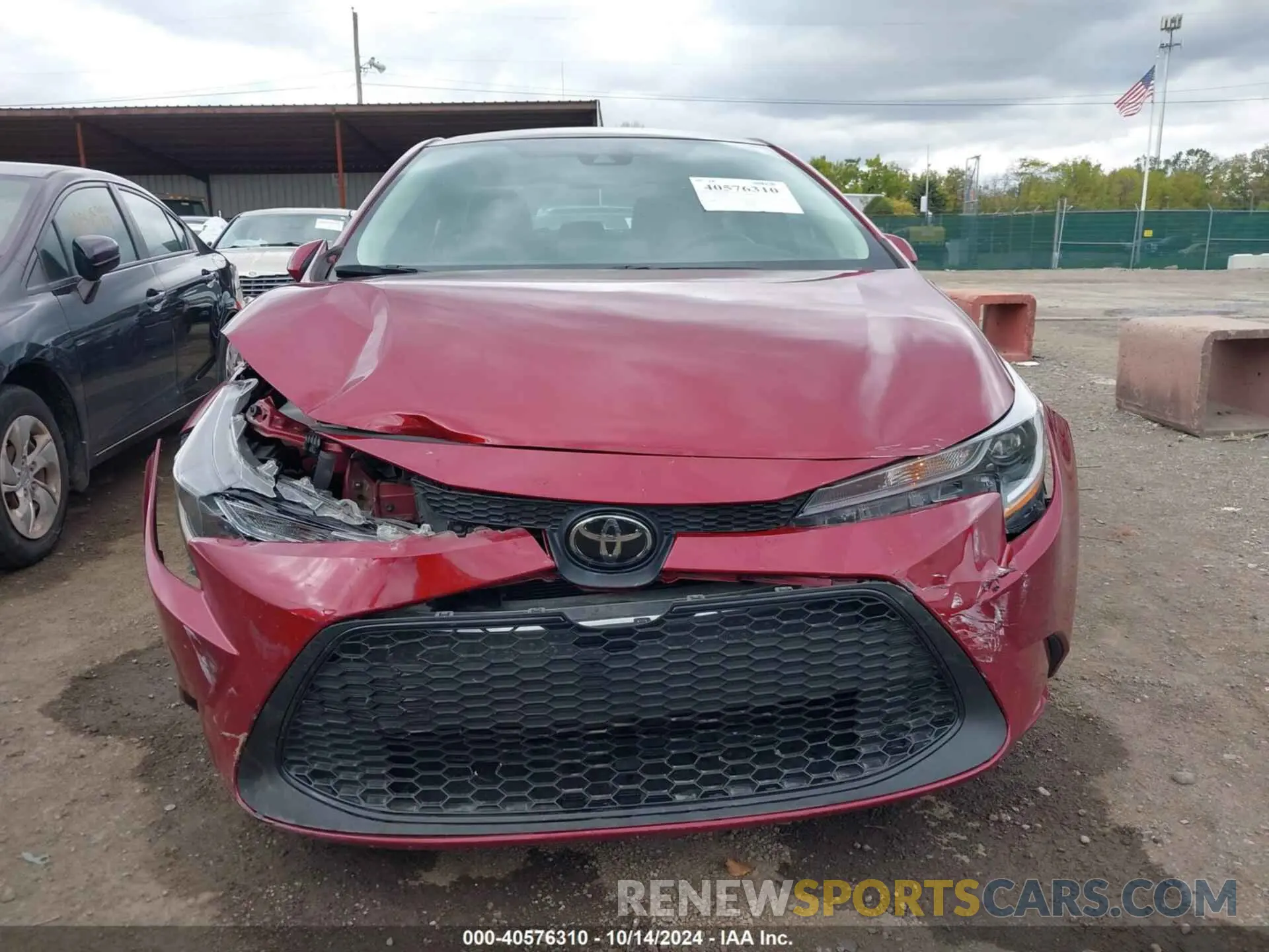 6 Photograph of a damaged car 5YFEPMAE1NP279409 TOYOTA COROLLA 2022