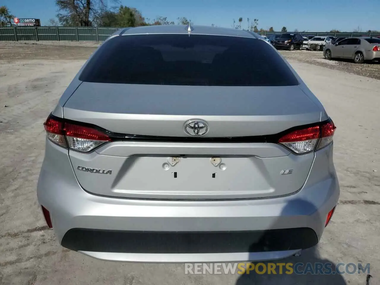 6 Photograph of a damaged car 5YFEPMAE1NP284304 TOYOTA COROLLA 2022