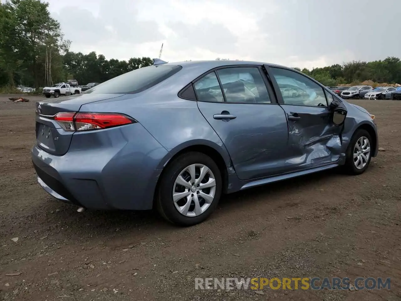 3 Photograph of a damaged car 5YFEPMAE1NP295688 TOYOTA COROLLA 2022