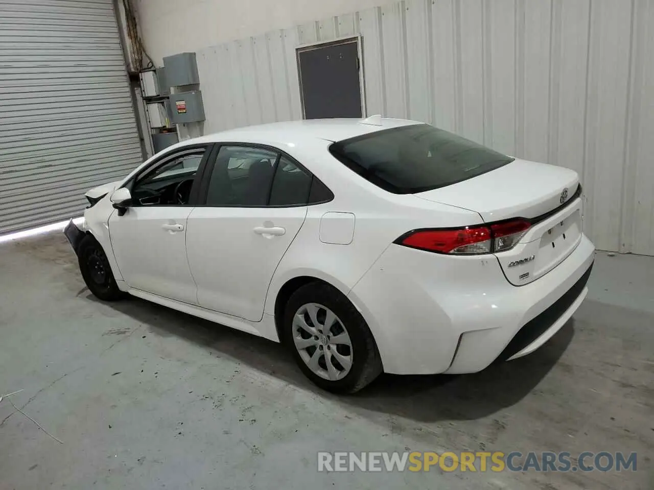 2 Photograph of a damaged car 5YFEPMAE1NP296811 TOYOTA COROLLA 2022