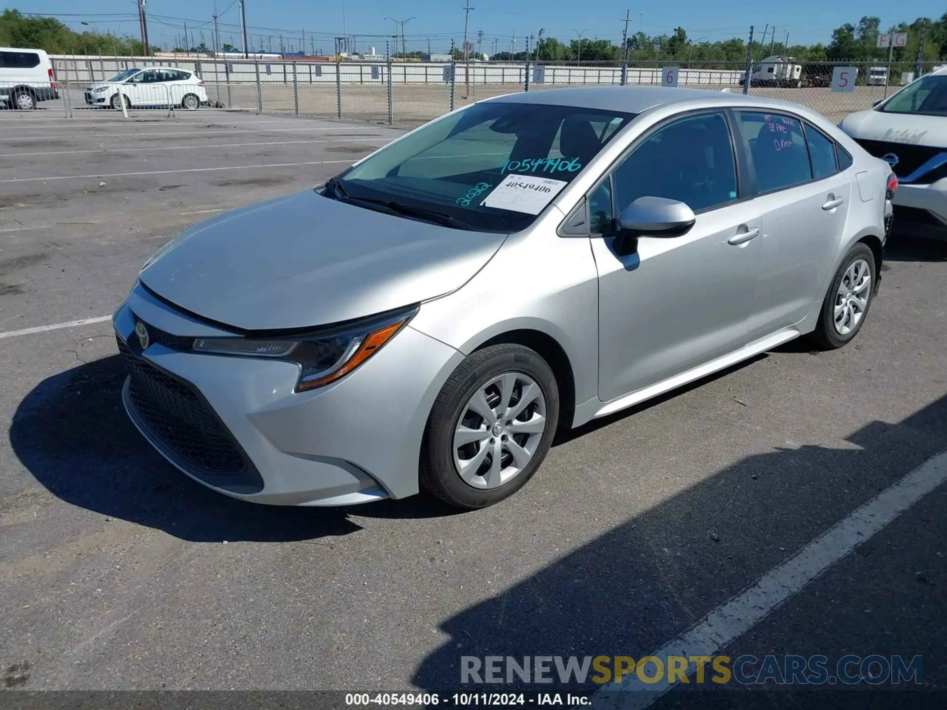 2 Photograph of a damaged car 5YFEPMAE1NP298705 TOYOTA COROLLA 2022
