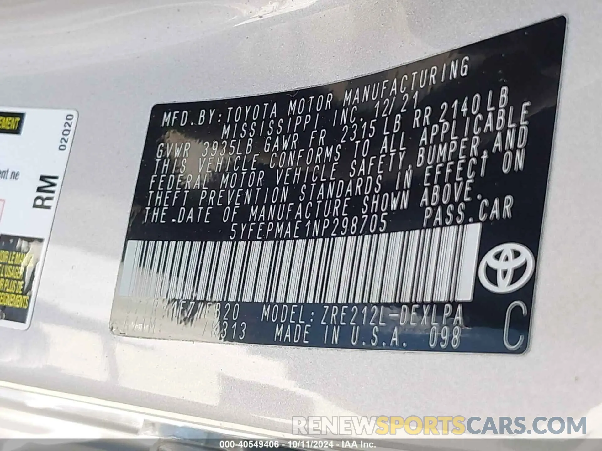9 Photograph of a damaged car 5YFEPMAE1NP298705 TOYOTA COROLLA 2022