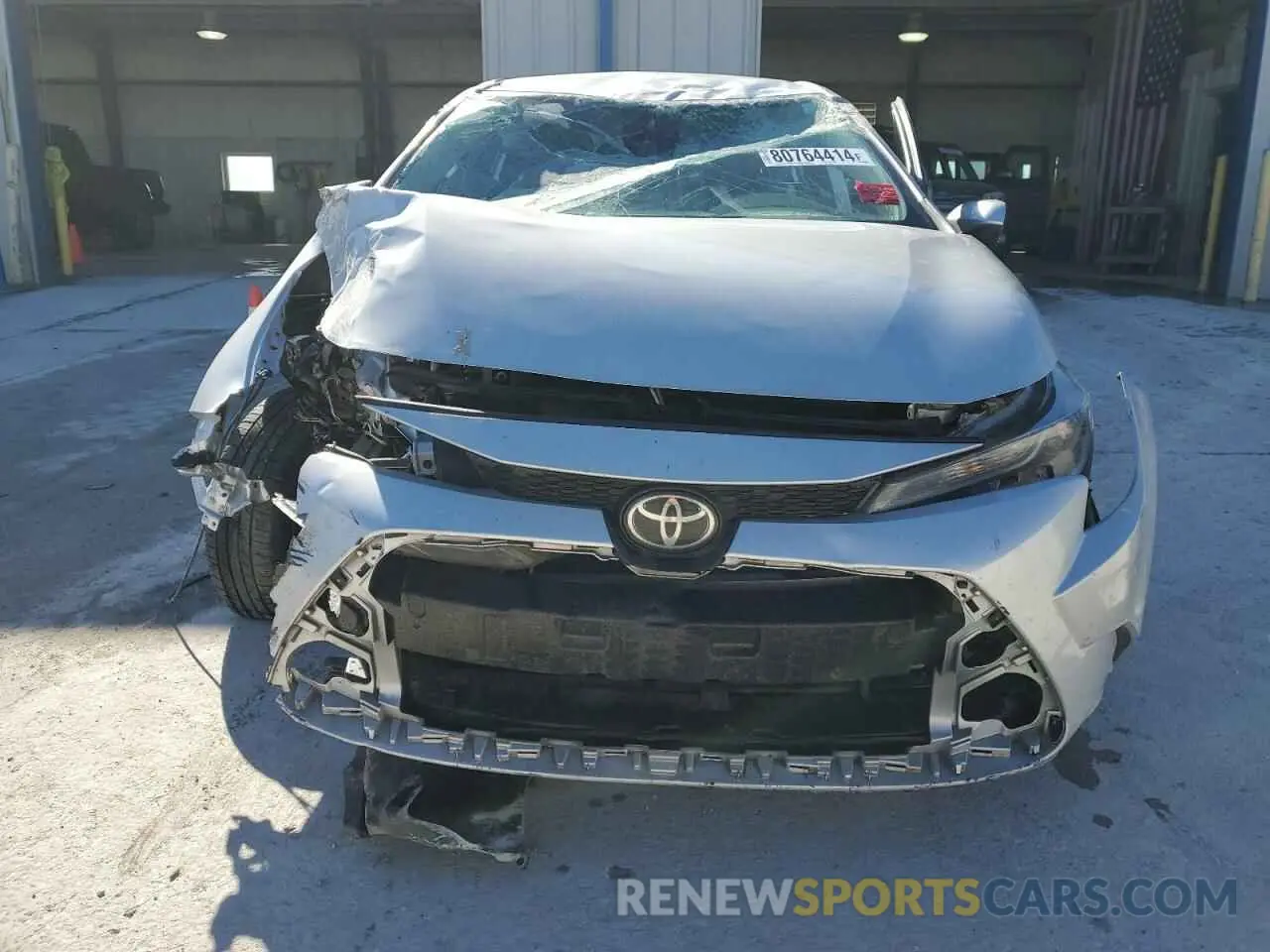5 Photograph of a damaged car 5YFEPMAE1NP300307 TOYOTA COROLLA 2022