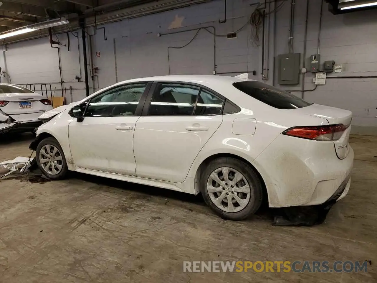 2 Фотография поврежденного автомобиля 5YFEPMAE1NP339575 TOYOTA COROLLA 2022