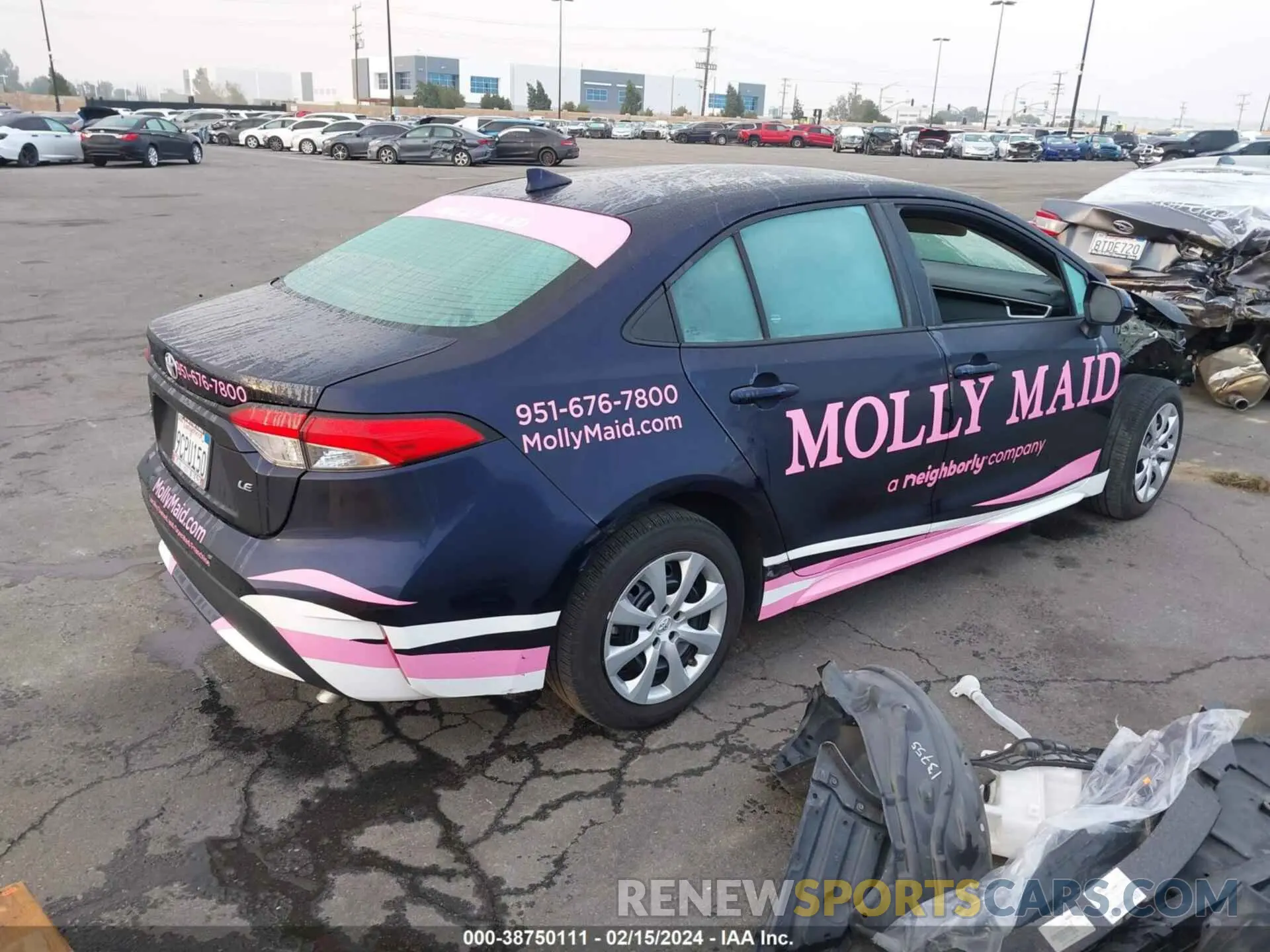 4 Photograph of a damaged car 5YFEPMAE1NP347062 TOYOTA COROLLA 2022