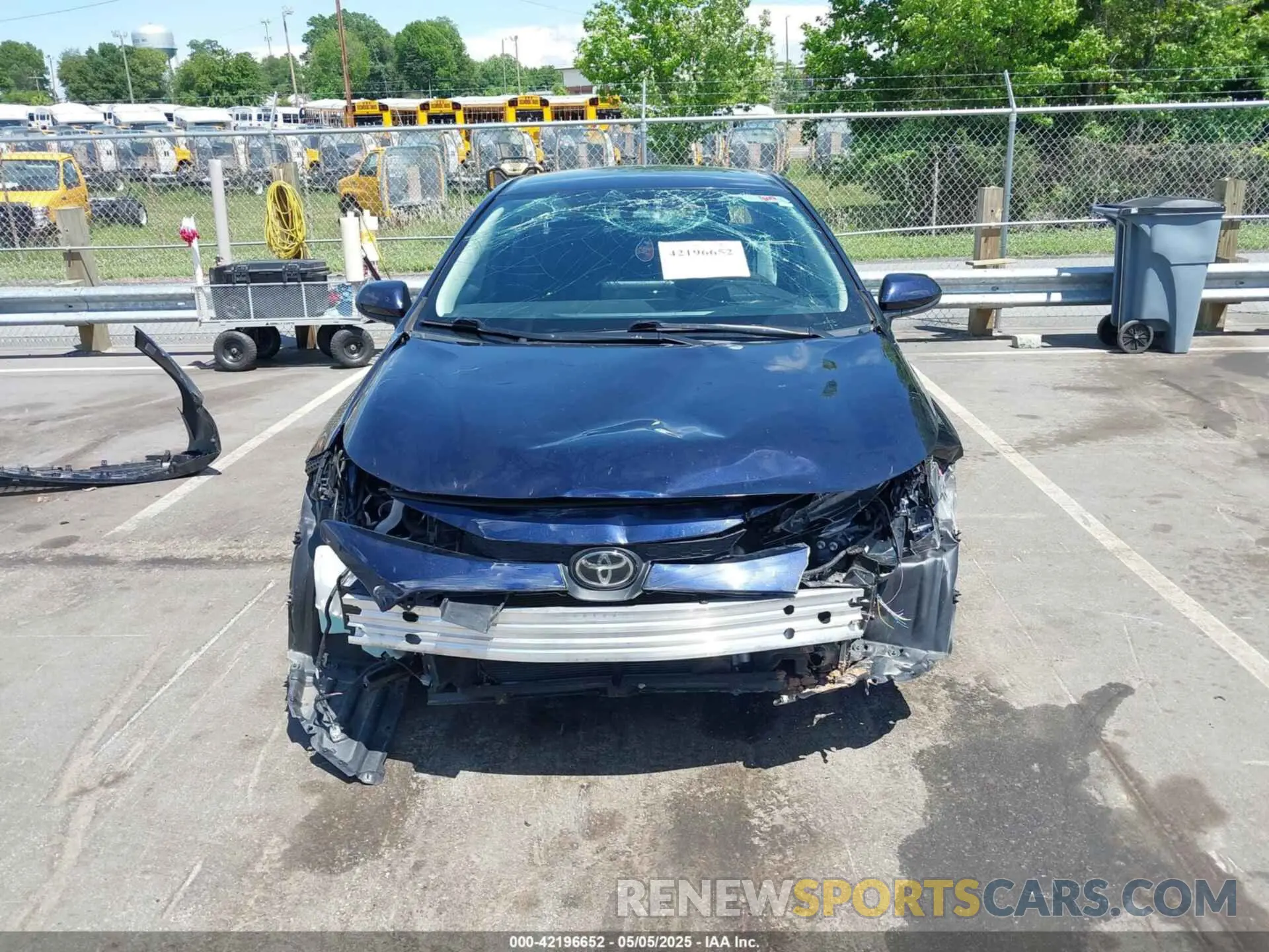 13 Photograph of a damaged car 5YFEPMAE1NP360040 TOYOTA COROLLA 2022