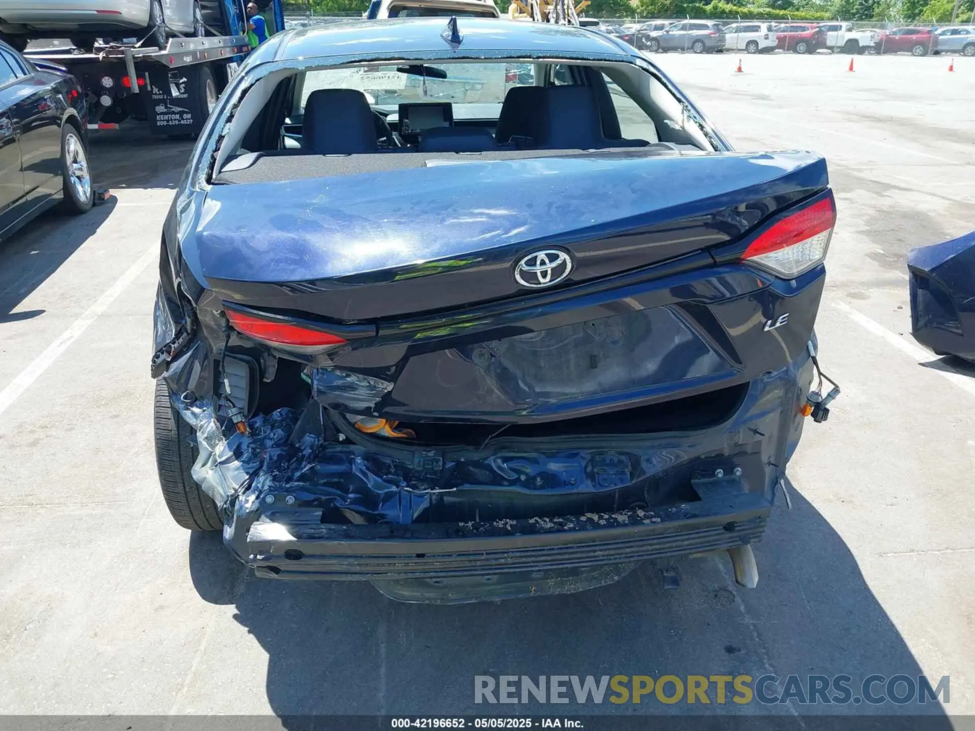 6 Photograph of a damaged car 5YFEPMAE1NP360040 TOYOTA COROLLA 2022