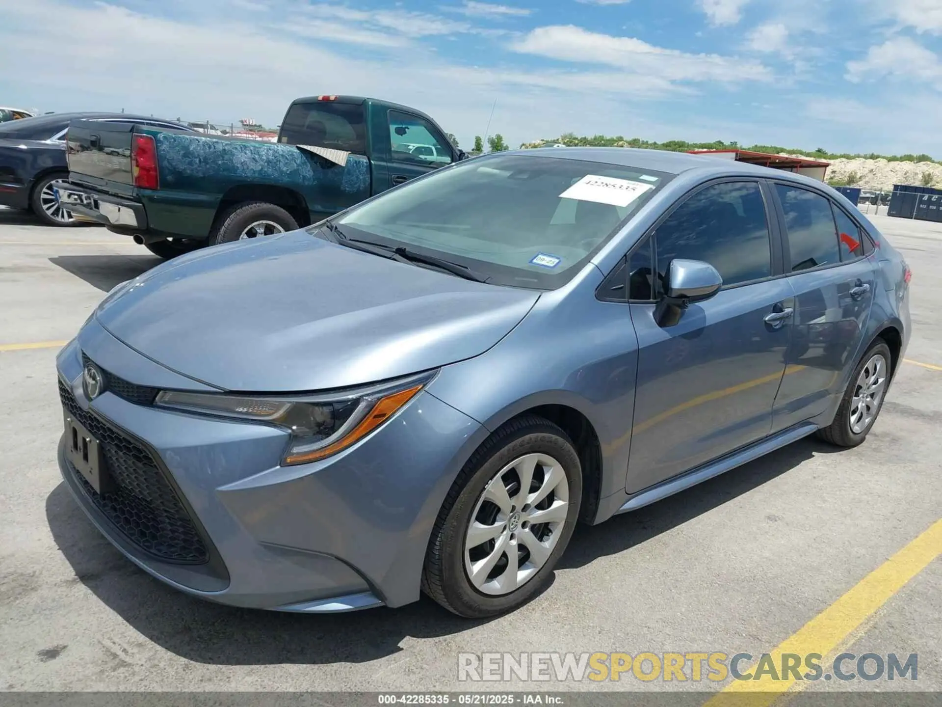 2 Photograph of a damaged car 5YFEPMAE1NP364122 TOYOTA COROLLA 2022