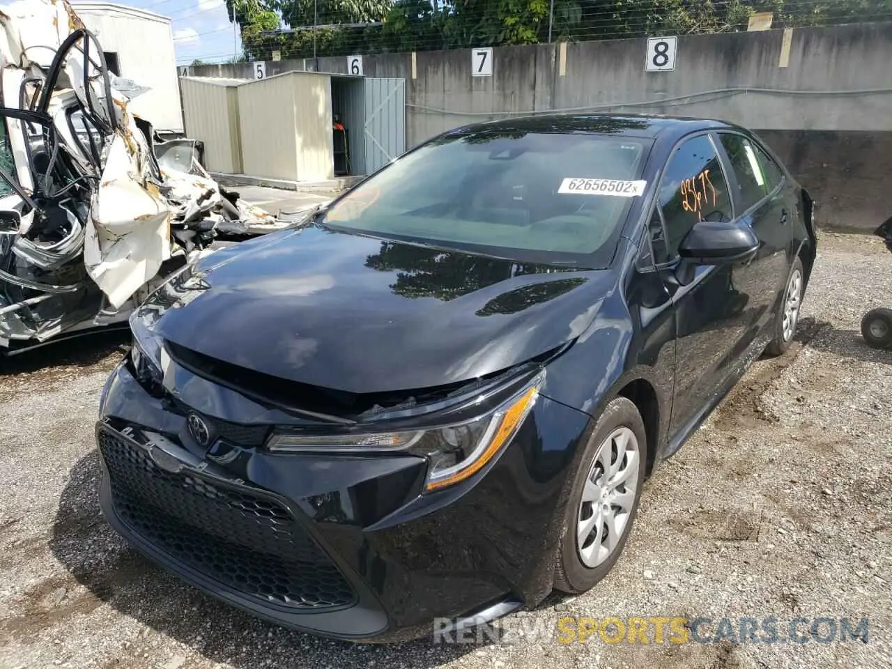 2 Photograph of a damaged car 5YFEPMAE2NP281881 TOYOTA COROLLA 2022