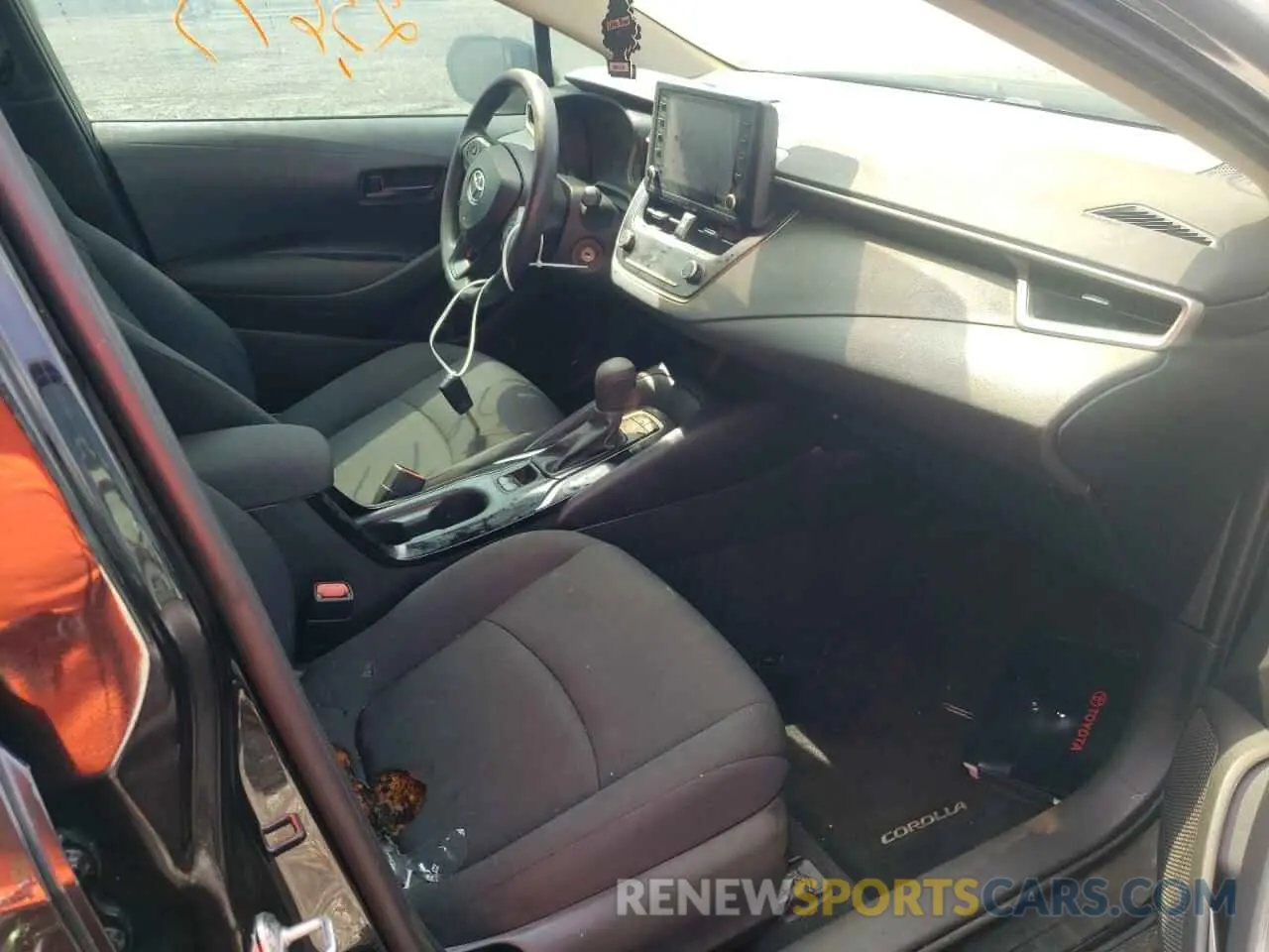 5 Photograph of a damaged car 5YFEPMAE2NP281881 TOYOTA COROLLA 2022