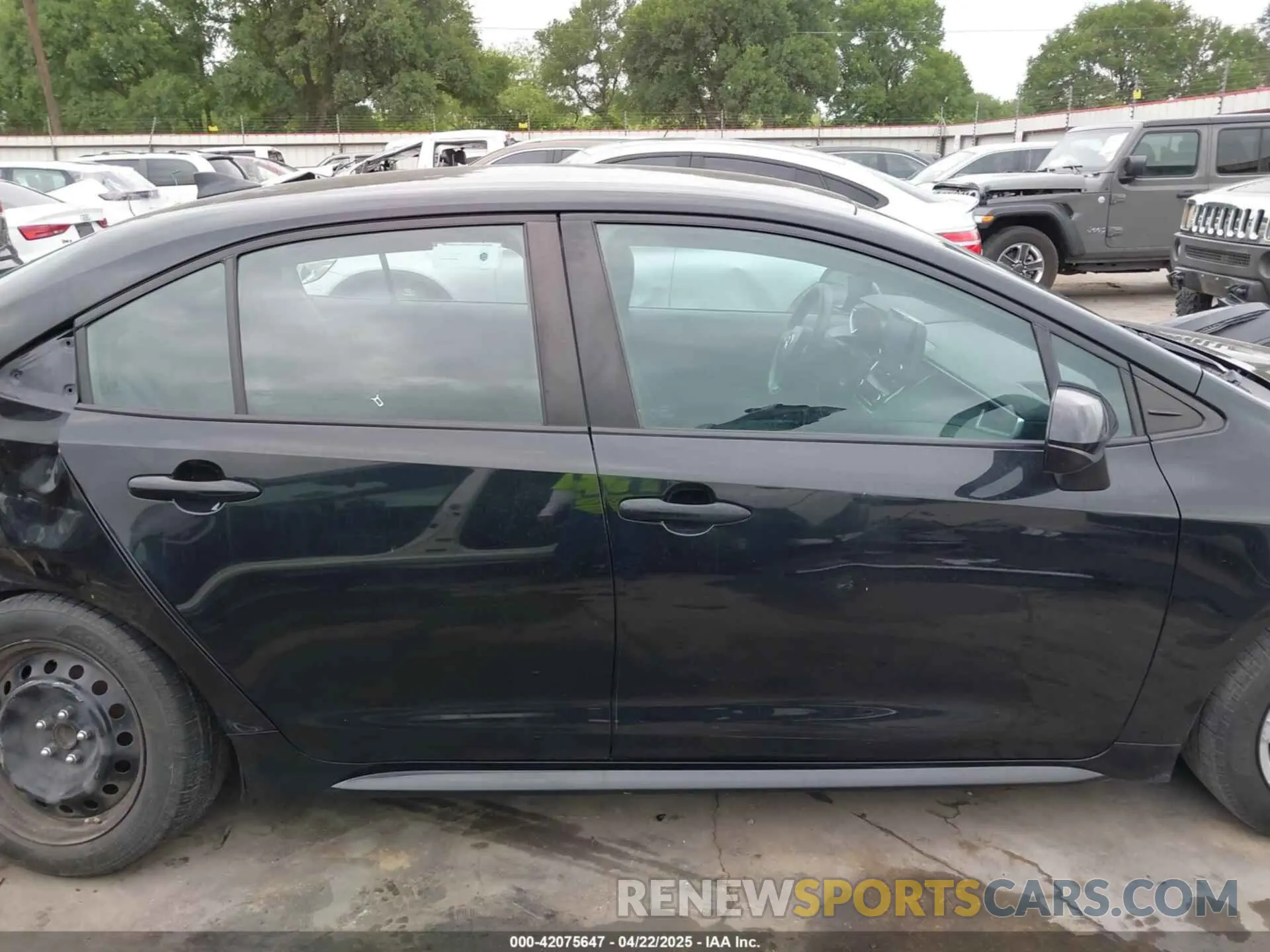 14 Фотография поврежденного автомобиля 5YFEPMAE2NP282321 TOYOTA COROLLA 2022