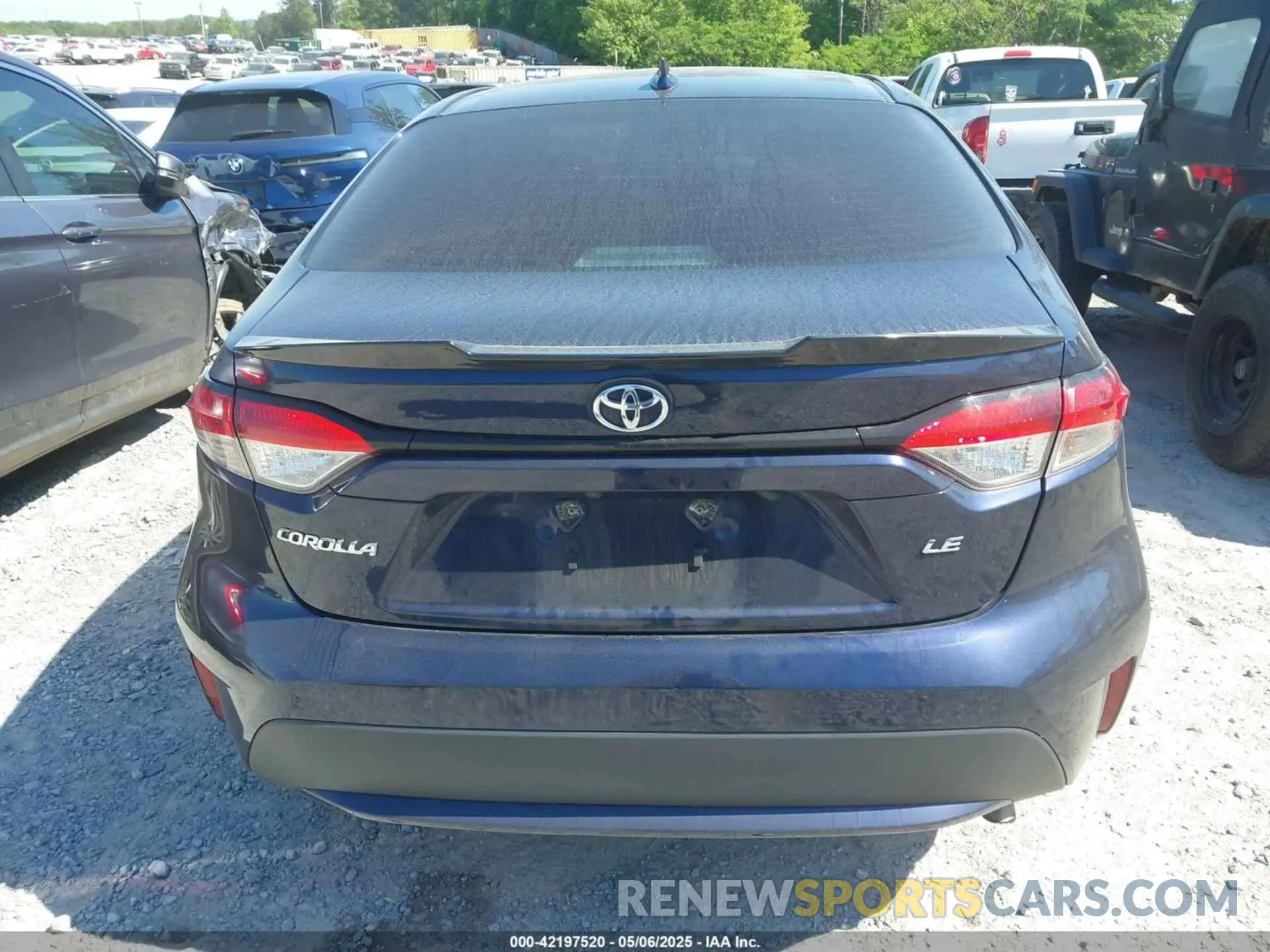 15 Photograph of a damaged car 5YFEPMAE2NP287552 TOYOTA COROLLA 2022