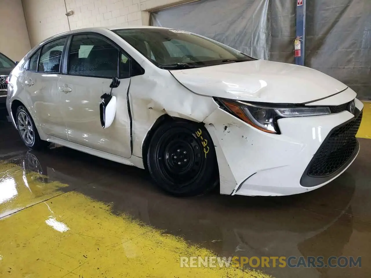 4 Фотография поврежденного автомобиля 5YFEPMAE2NP295635 TOYOTA COROLLA 2022