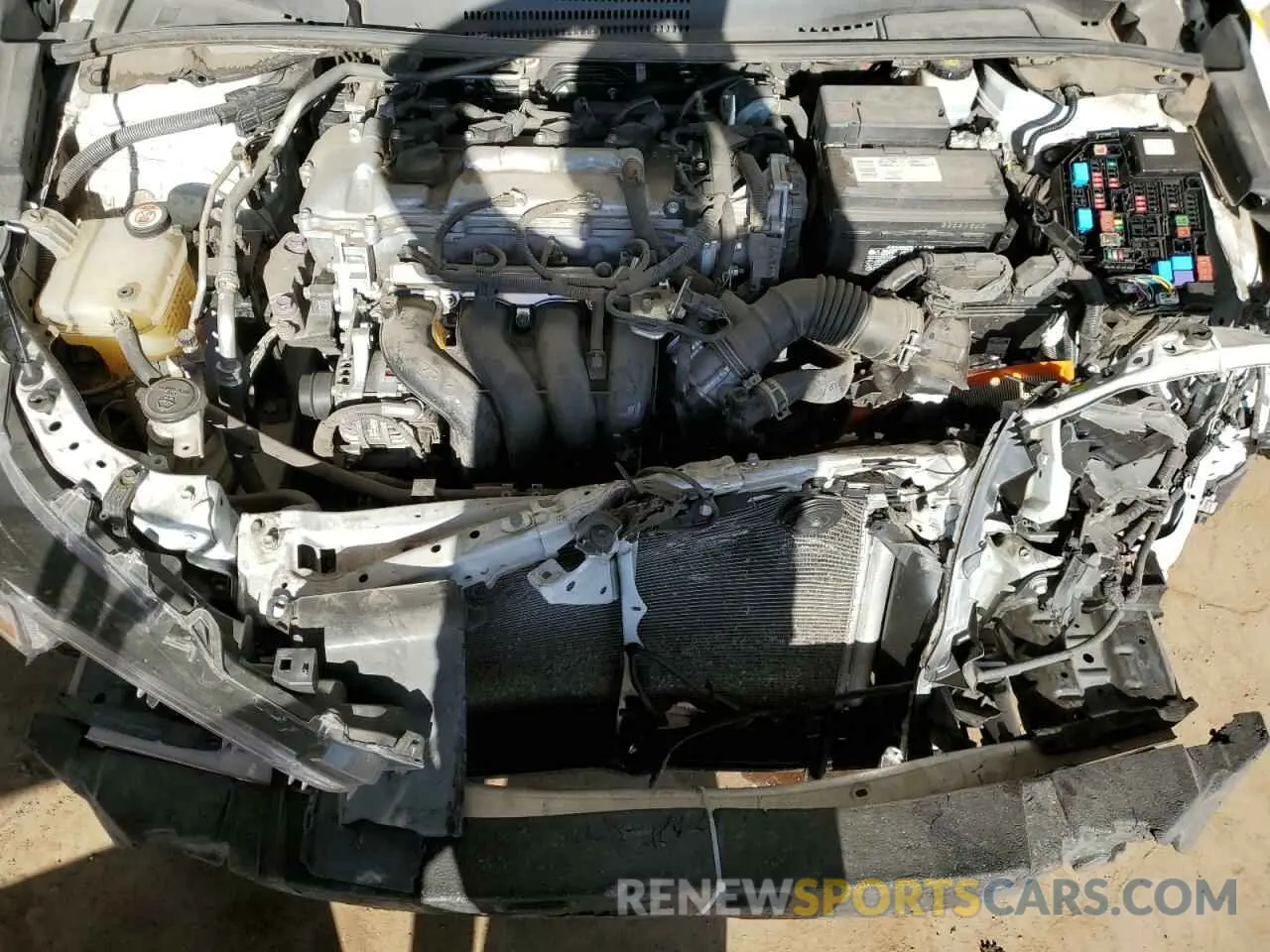11 Photograph of a damaged car 5YFEPMAE2NP306861 TOYOTA COROLLA 2022