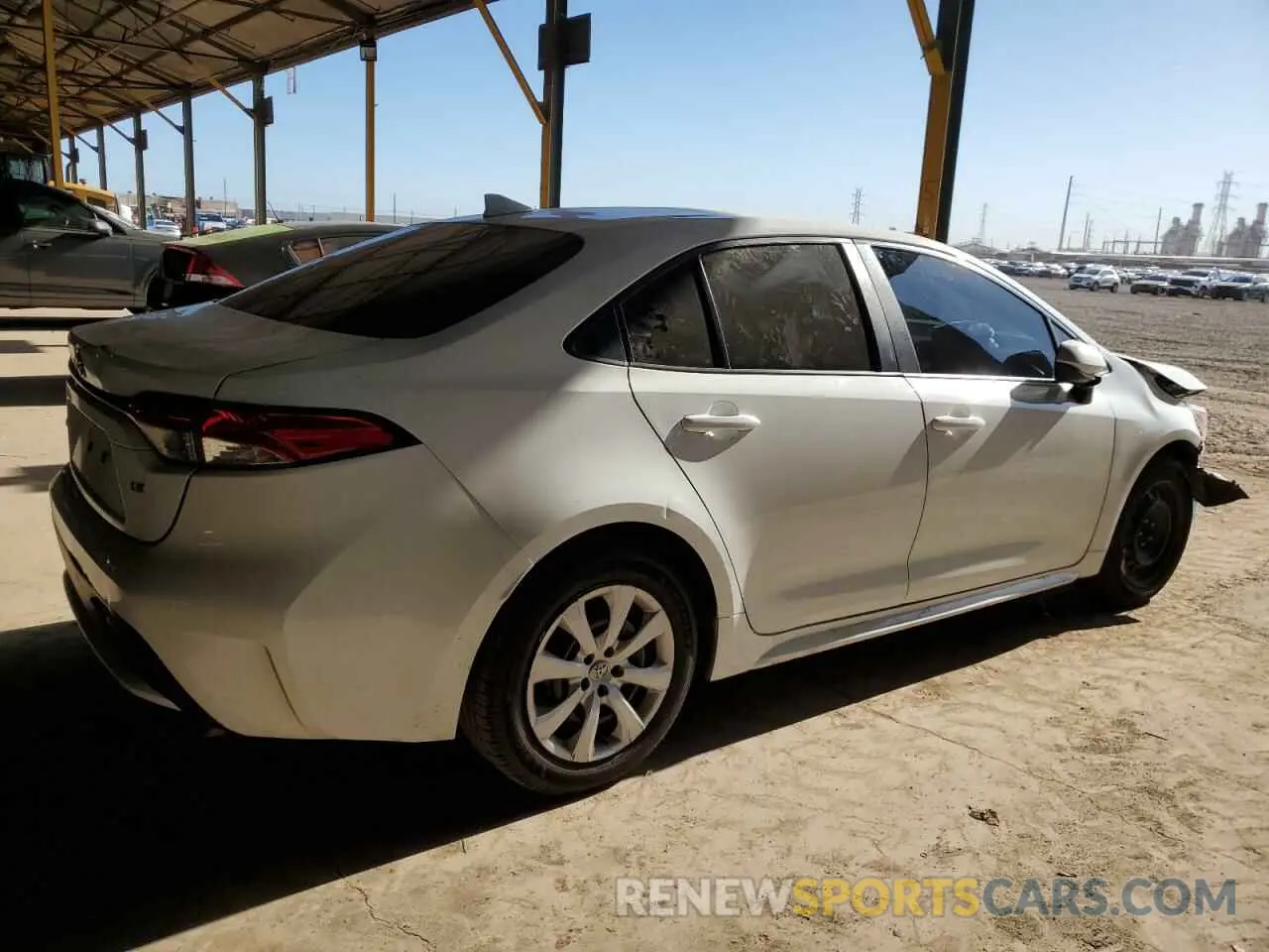 3 Photograph of a damaged car 5YFEPMAE2NP306861 TOYOTA COROLLA 2022