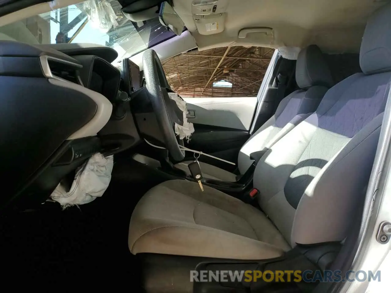 7 Photograph of a damaged car 5YFEPMAE2NP306861 TOYOTA COROLLA 2022