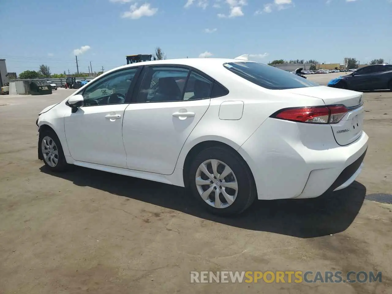 2 Photograph of a damaged car 5YFEPMAE2NP307928 TOYOTA COROLLA 2022