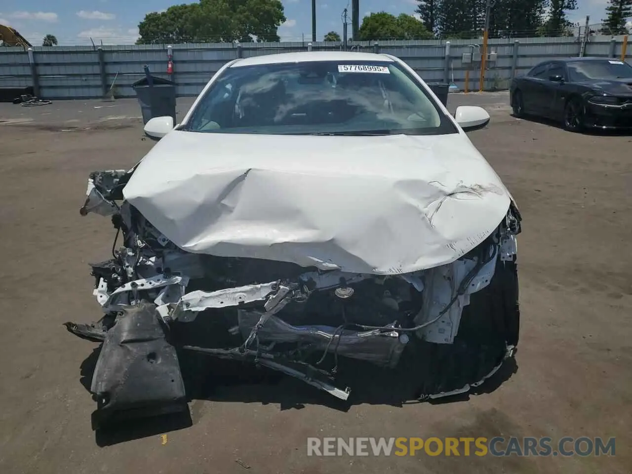 5 Photograph of a damaged car 5YFEPMAE2NP307928 TOYOTA COROLLA 2022
