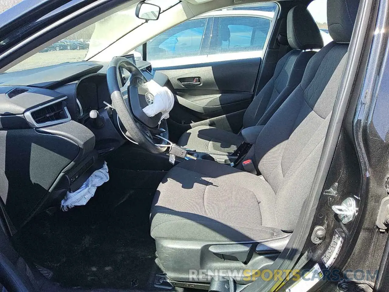 7 Photograph of a damaged car 5YFEPMAE2NP341092 TOYOTA COROLLA 2022