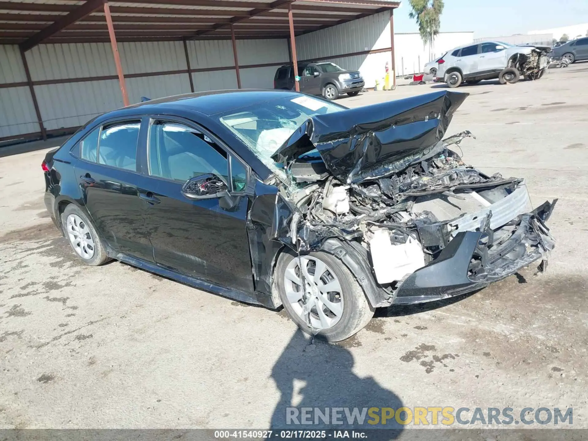 1 Фотография поврежденного автомобиля 5YFEPMAE2NP373203 TOYOTA COROLLA 2022