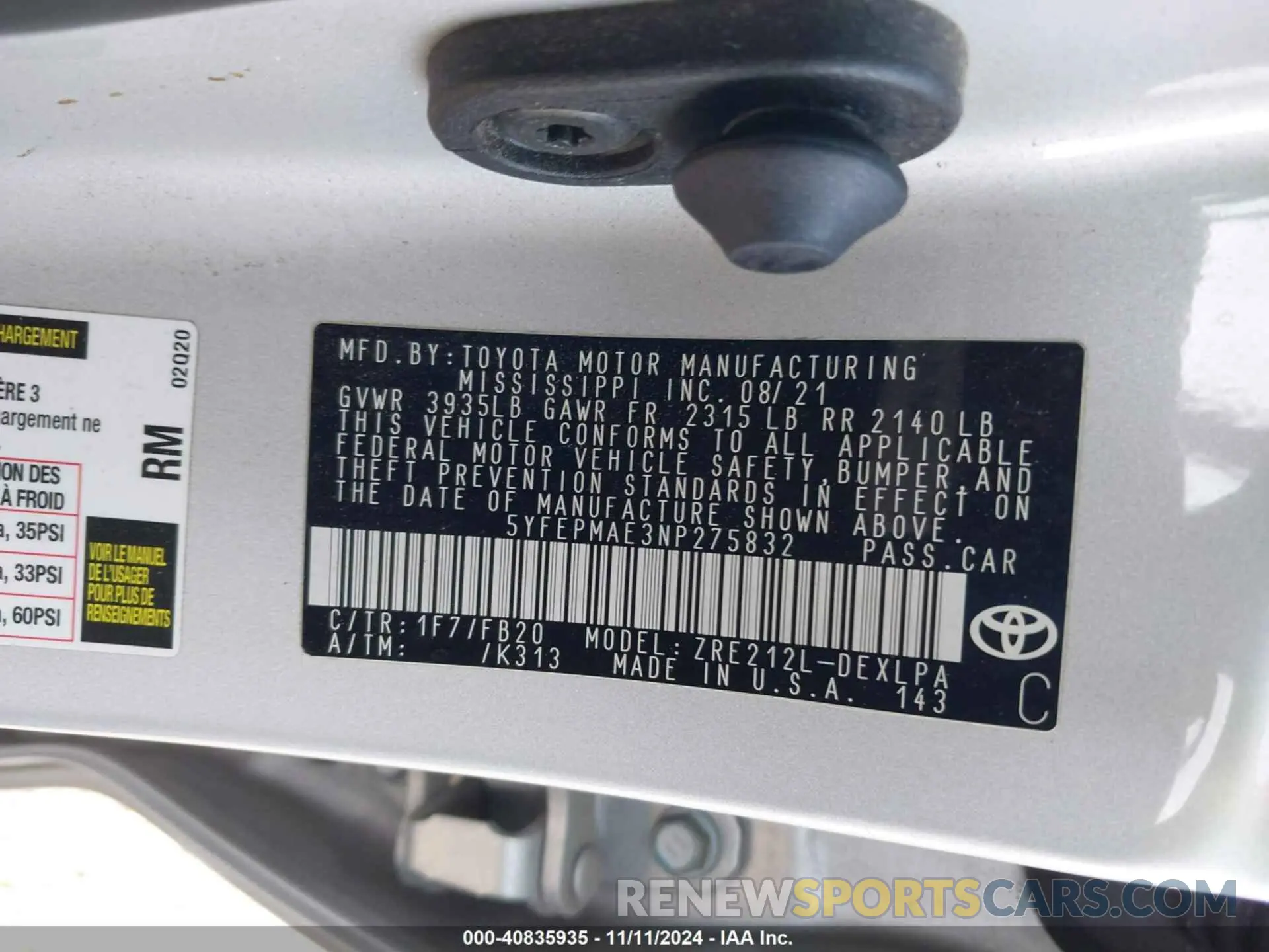 9 Photograph of a damaged car 5YFEPMAE3NP275832 TOYOTA COROLLA 2022