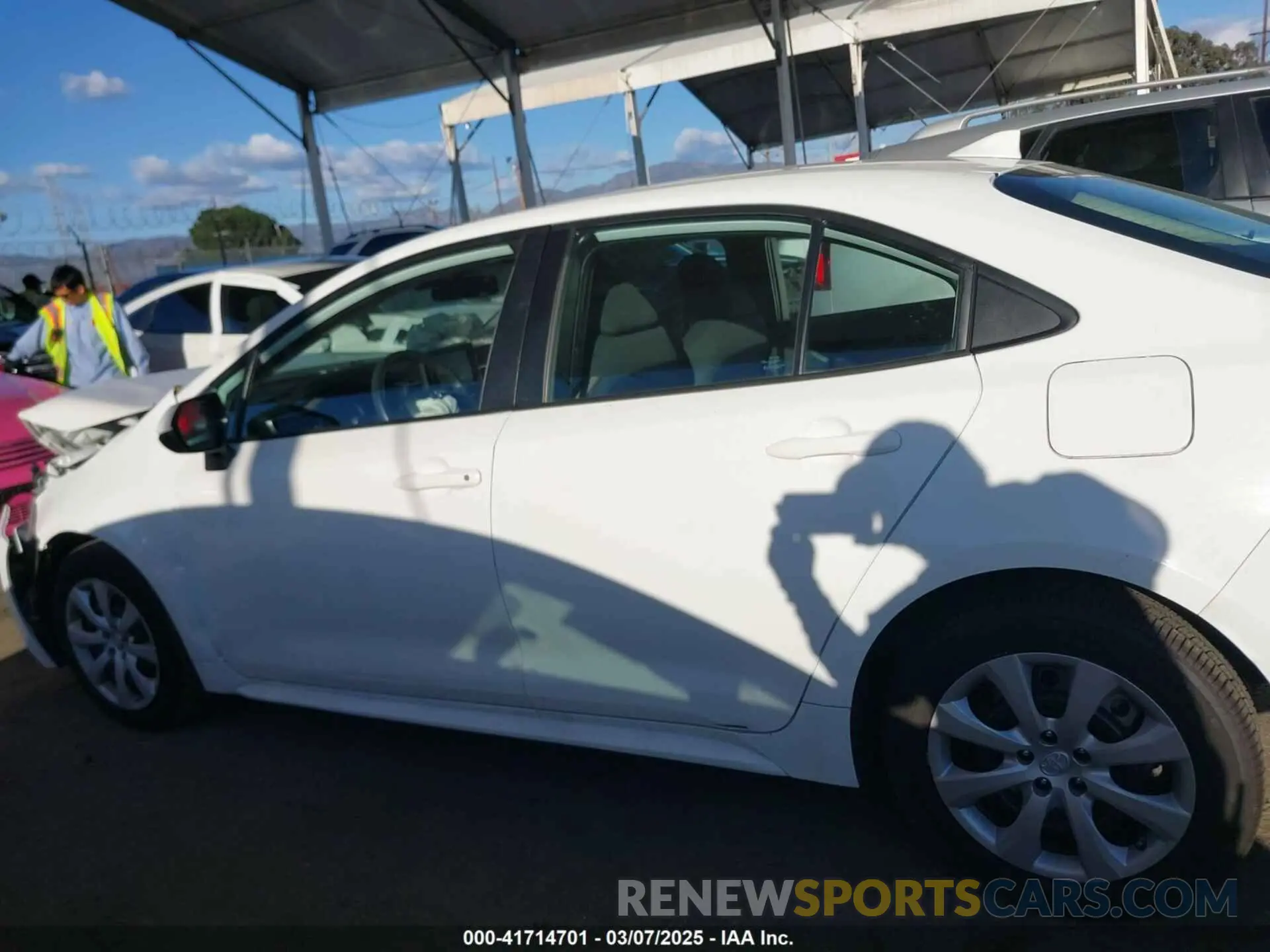 14 Фотография поврежденного автомобиля 5YFEPMAE3NP276964 TOYOTA COROLLA 2022
