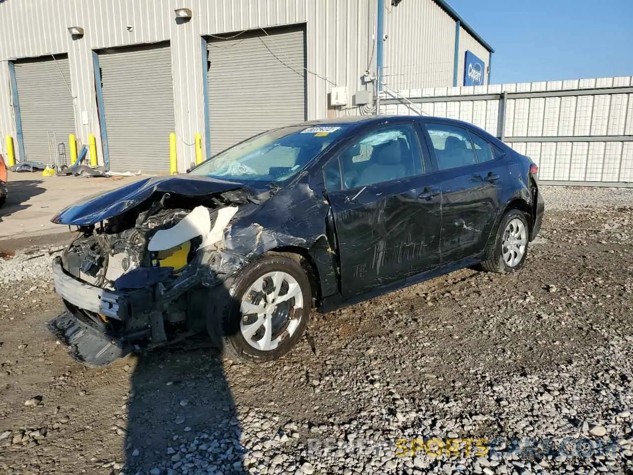 1 Photograph of a damaged car 5YFEPMAE3NP278021 TOYOTA COROLLA 2022