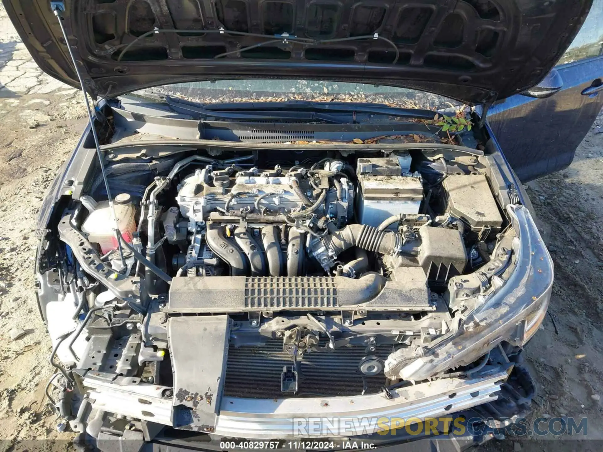 10 Photograph of a damaged car 5YFEPMAE3NP279136 TOYOTA COROLLA 2022
